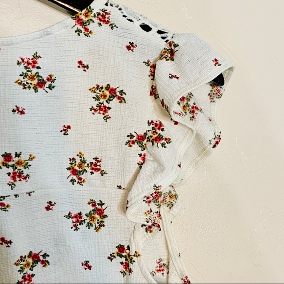 Love J floral top sz S - Picture 8 of 10